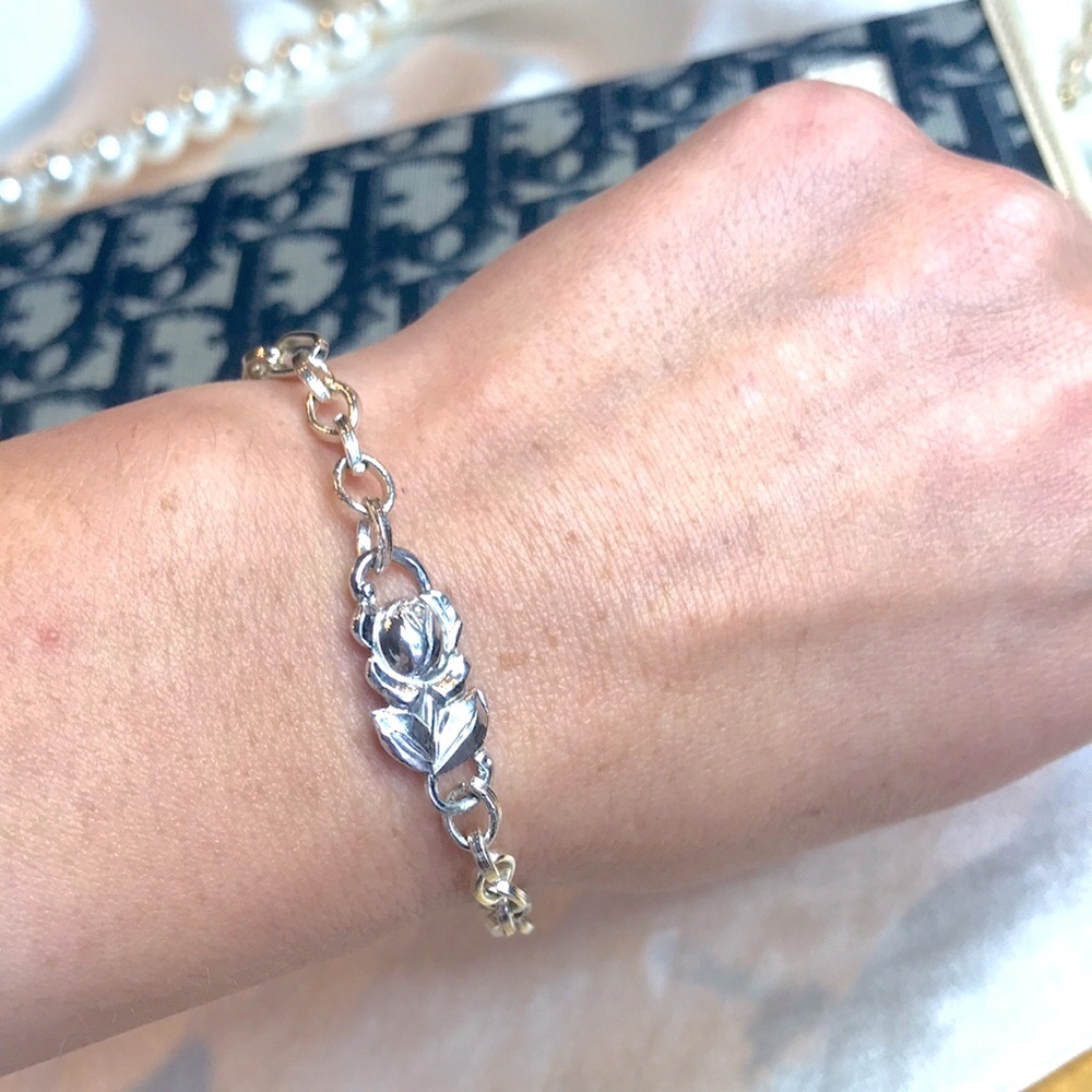 Grandma Rose Silver Bracelet - Picture 3 of 6